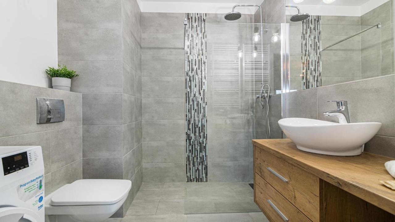 Leopold Winter Residence - Billberry Apartments Danzica Esterno foto